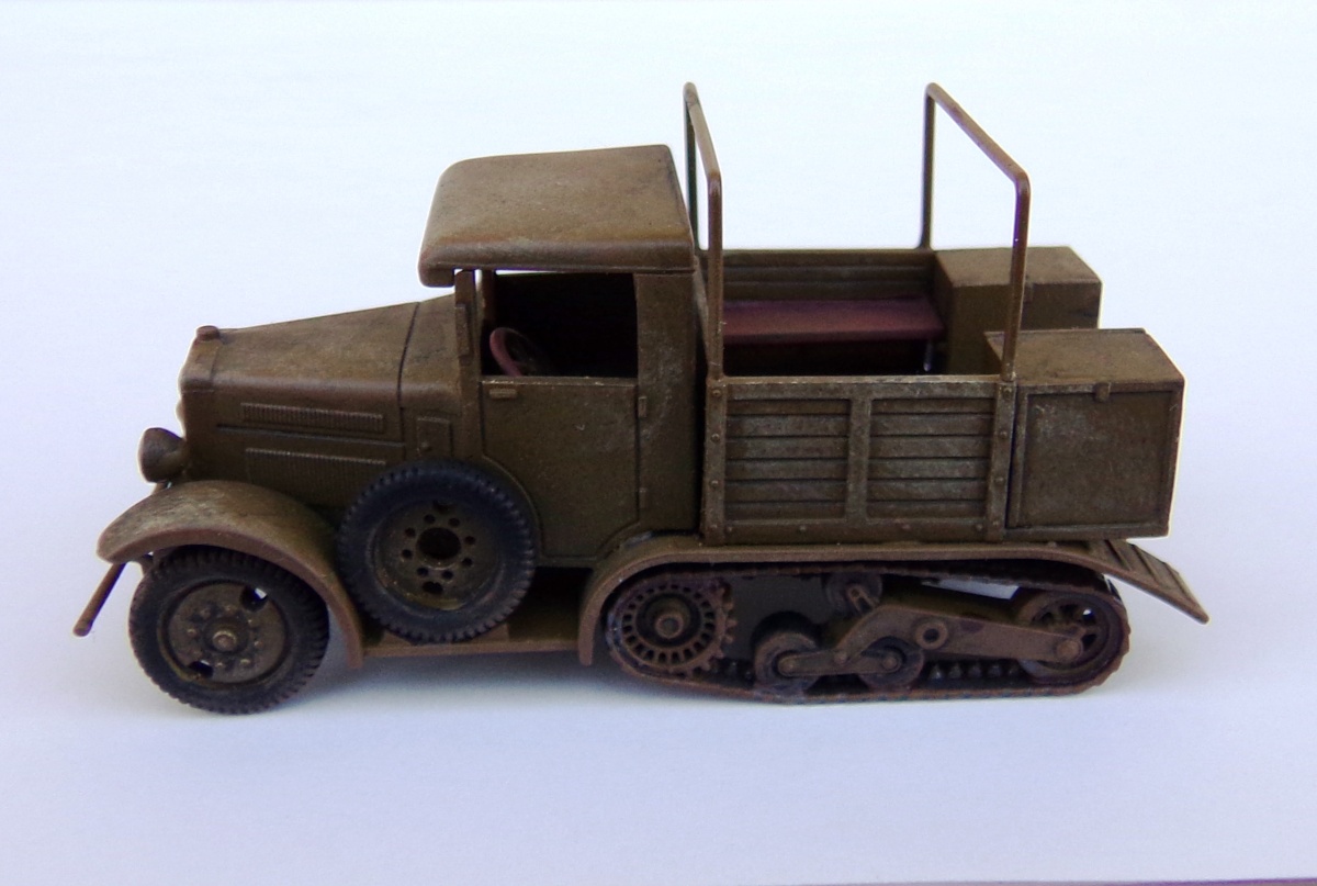 Zdjęcie dodatkowe produktu Polski Ciągnik C4P 1:72 First To Fight PL042