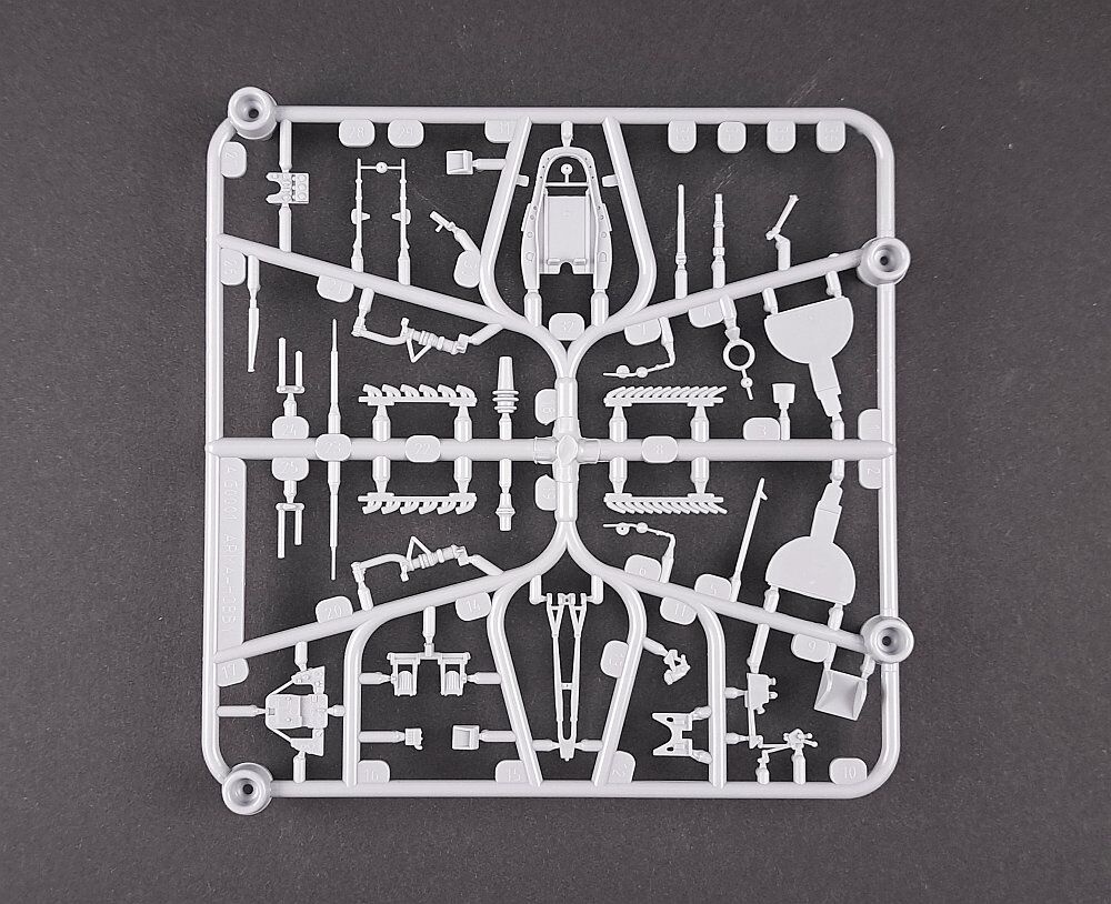 Zdjęcie dodatkowe produktu P-400 Airacobra 1:48 Arma Hobby 40014