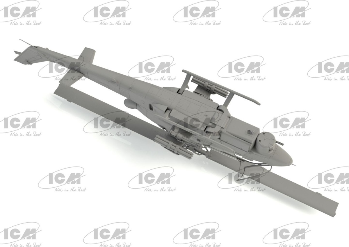 Zdjęcie dodatkowe produktu AH-1G Cobra z amerykańskimi pilotami śmigłowców z wojny w Wietnamie 1:32 ICM 32062