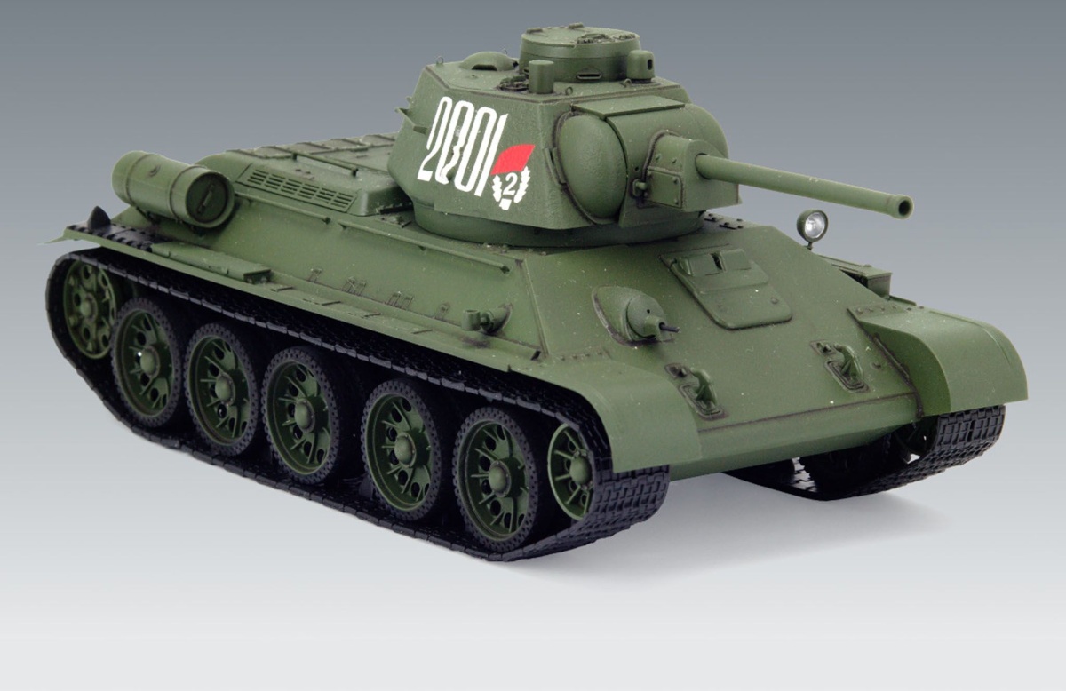 Zdjęcie dodatkowe produktu T-34/76 (produkcja z końca 1943 r.) 1:35 ICM 35366