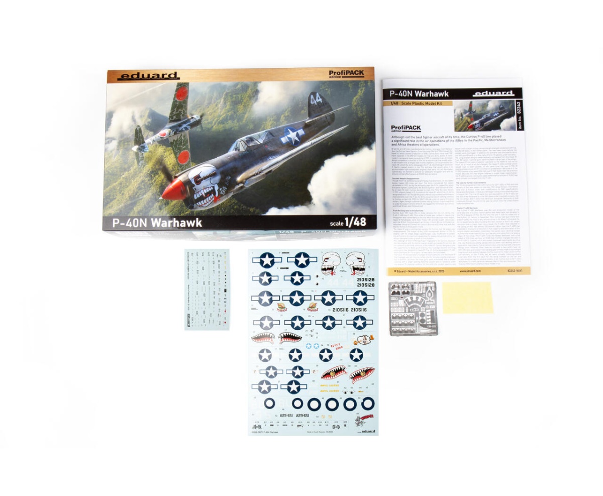 Zdjęcie dodatkowe produktu P-40N Warhawk ProfiPack Edition 1:48 Eduard 82242