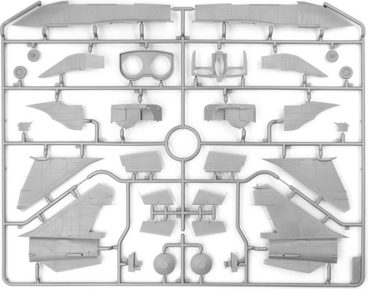 Zdjęcie dodatkowe produktu MiG-25 BM 1:72 ICM 72175