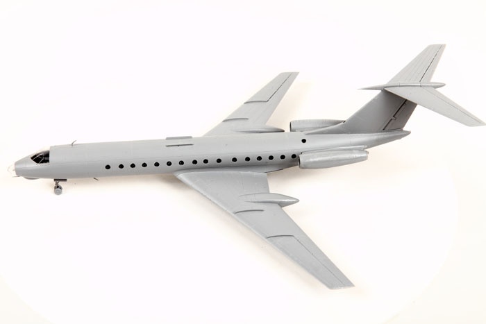 Zdjęcie dodatkowe produktu Samolot pasażerski Tu-134a/b-3 1:144 Zvezda 7007