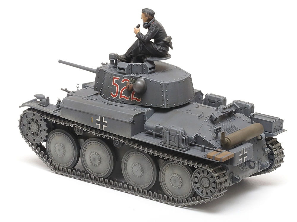Zdjęcie dodatkowe produktu German Light Tank Panzerkampfwagen 38(t) Ausf.E/F 1:35 Tamiya 35369