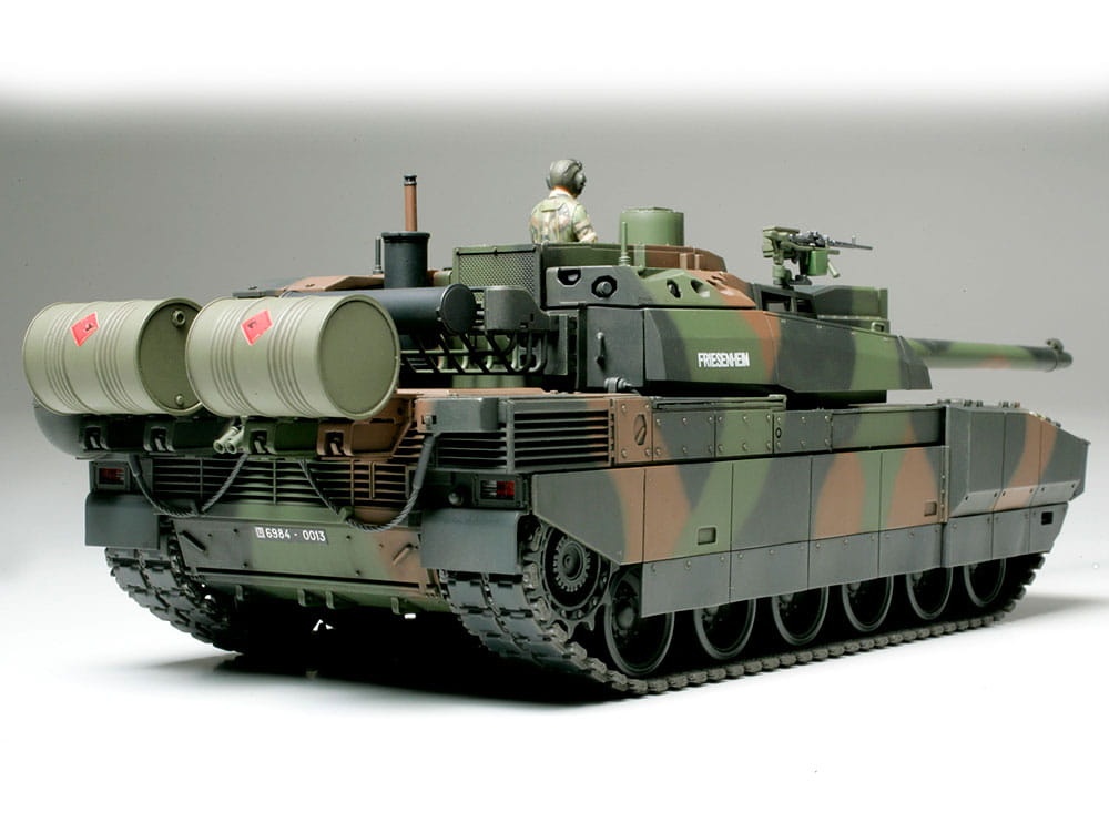 Zdjęcie dodatkowe produktu Leclerc (Series 2) Czołg Francuski 1:35 Tamiya 35362