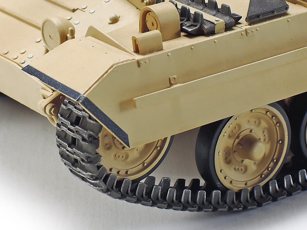 Zdjęcie dodatkowe produktu Valentine Mk.II/IV British Infantry Tank Mk.III 1:35 Tamiya 35352