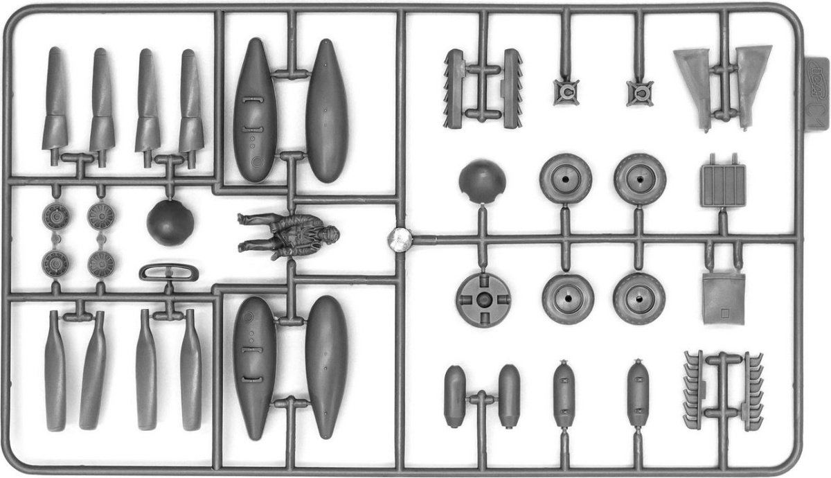 Zdjęcie Mustang P-51D 1:48 ICM 48153