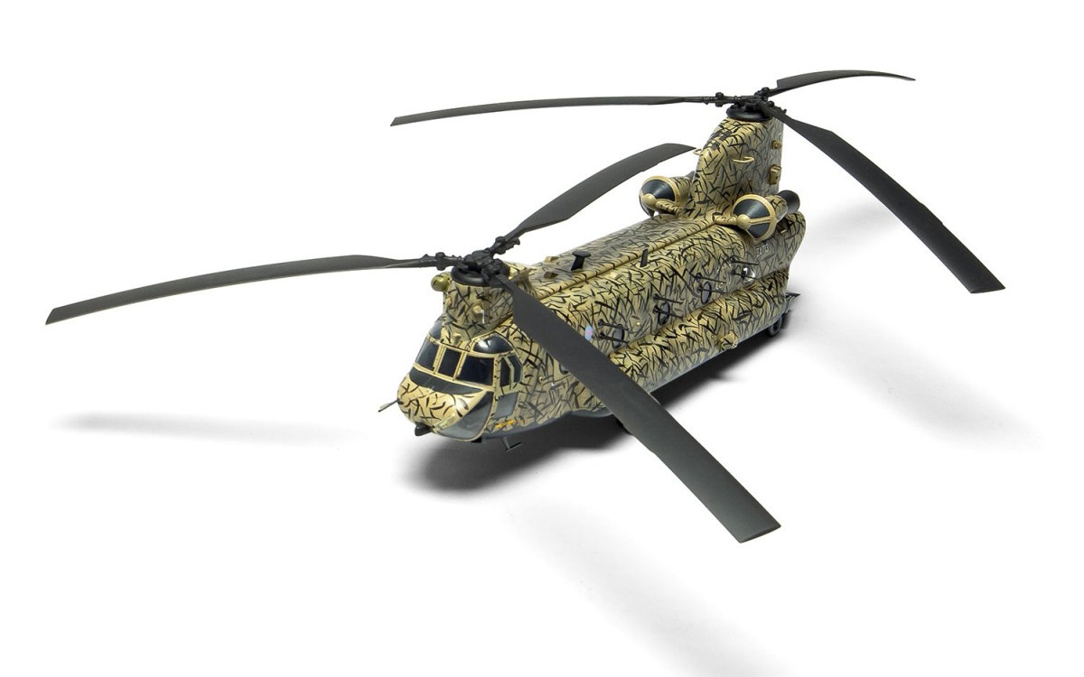 Zdjęcie Boeing Chinook HC.1 (Late) 1:72 Airfix 06024