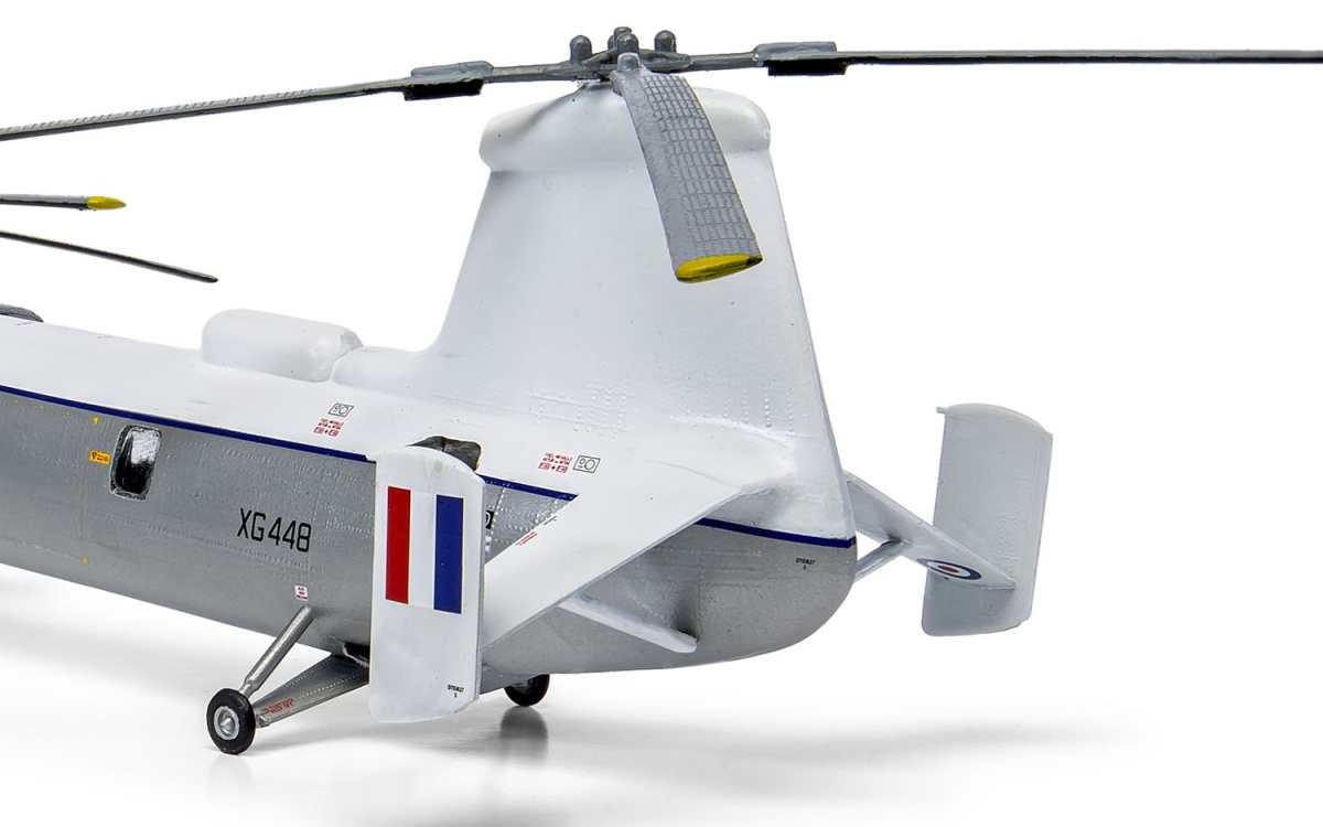 Zdjęcie Bristol 192 Belvedere 1:72 Airfix 03002V