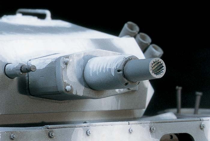 Zdjęcie dodatkowe produktu Panzerkampfwagen III Ausf.N 1:35 Tamiya 35290
