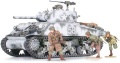 Zdjęcie główne produktu M4A3 Sherman 105mm Howitzer US Medium Tank 1:35 Tamiya 35251