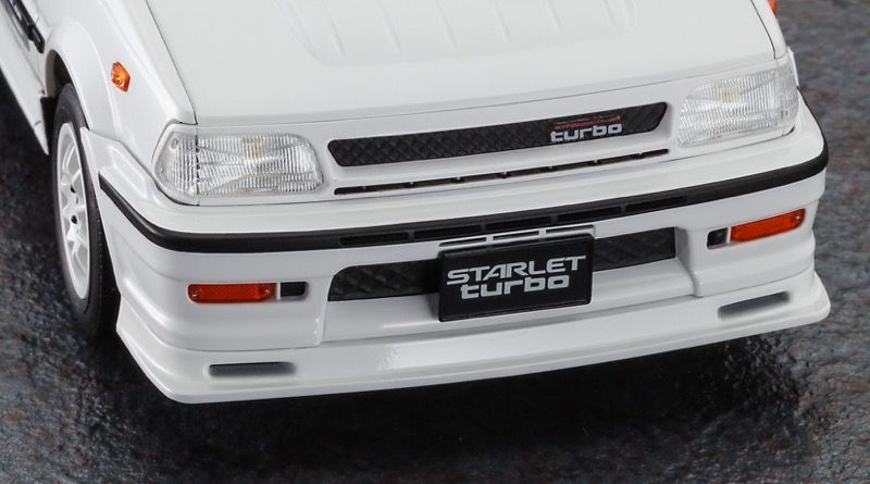 Zdjęcie Toyota Starlet EP71 Turbo-S (3 Door) "Custom Version" 1:24 Hasegawa 20777