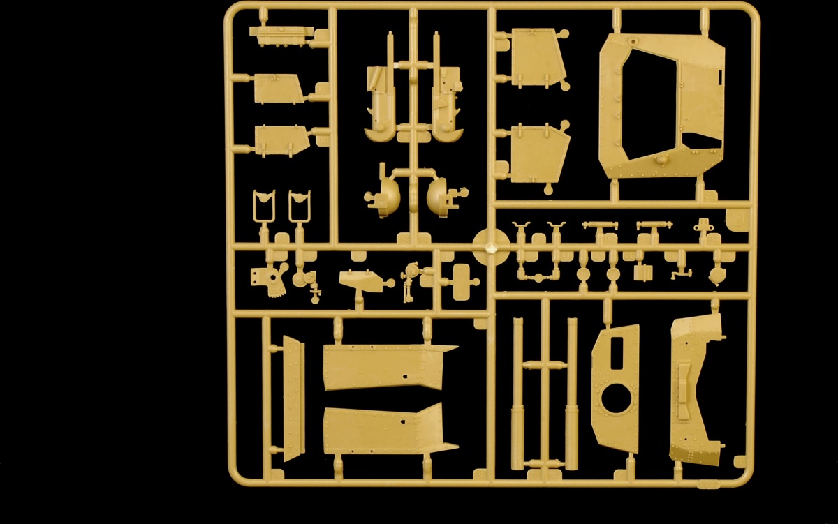 Zdjęcie Semovente M42 da 75/34 1:35 Italeri 6759