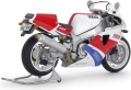 Zdjęcie Yamaha FZR750R (OW01) 1:12 Tamiya 14058