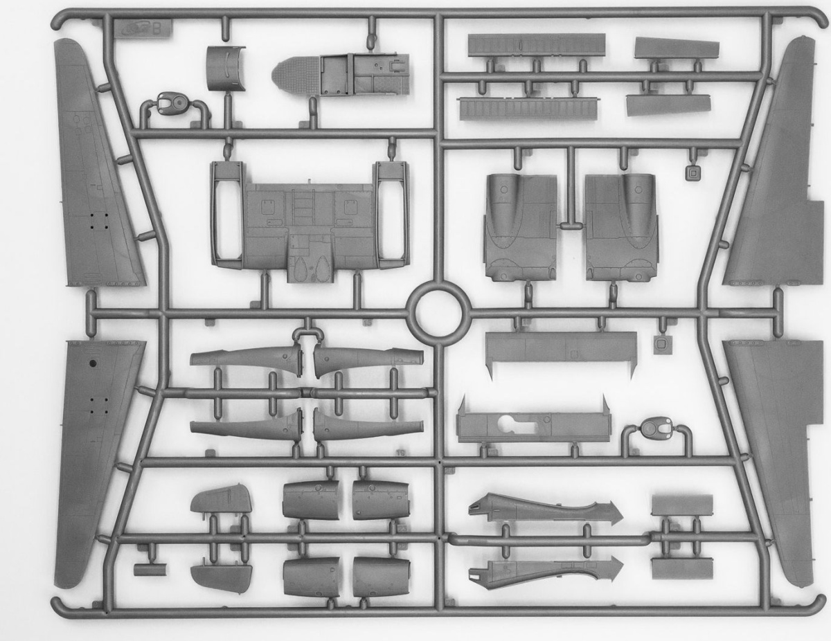 Zdjęcie Nocne myśliwce Luftwaffe (Messerschmitt Bf-109 E-4 / Fw-189 A-1 / Do-17 Z-10) 1:72 ICM 72209