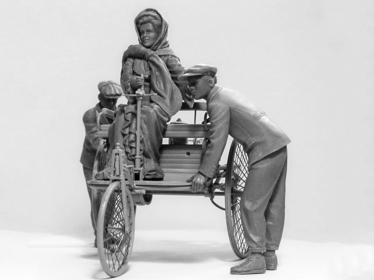 Zdjęcie Benz Patent-Motorwagen 1886 z panią Benz i synami 1:24 ICM 24041