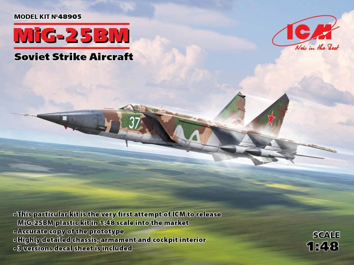Zdjęcie MiG-25 BM 1:48 ICM 48905