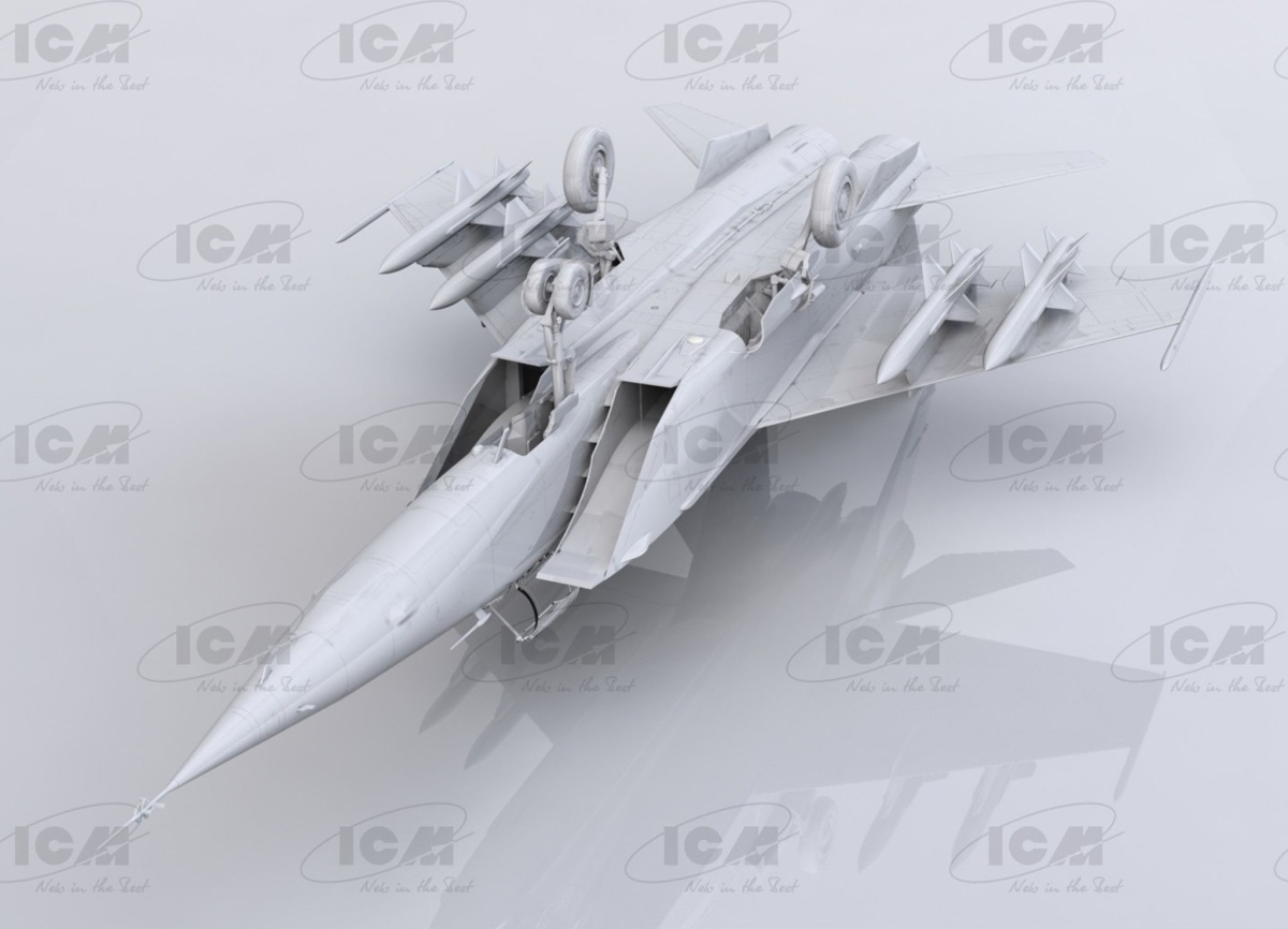 Zdjęcie MiG-25 BM 1:48 ICM 48905