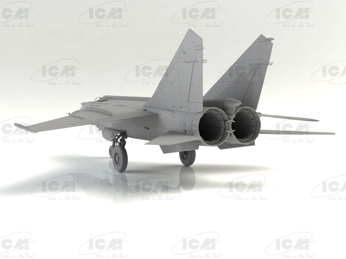 Zdjęcie MiG-25 RU 1:72 ICM 72176