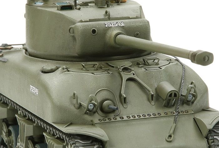 Zdjęcie M1 Super Sherman 1:35 Tamiya 35322