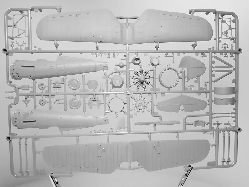 Zdjęcie PZL P.11c 1:48 Arma Hobby 40002