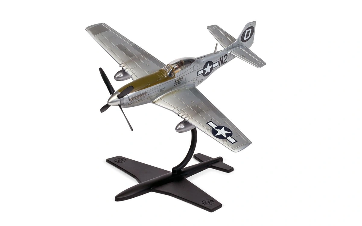 Zdjęcie North American P-51D Mustang Starter Set 1:72 Airfix 55013
