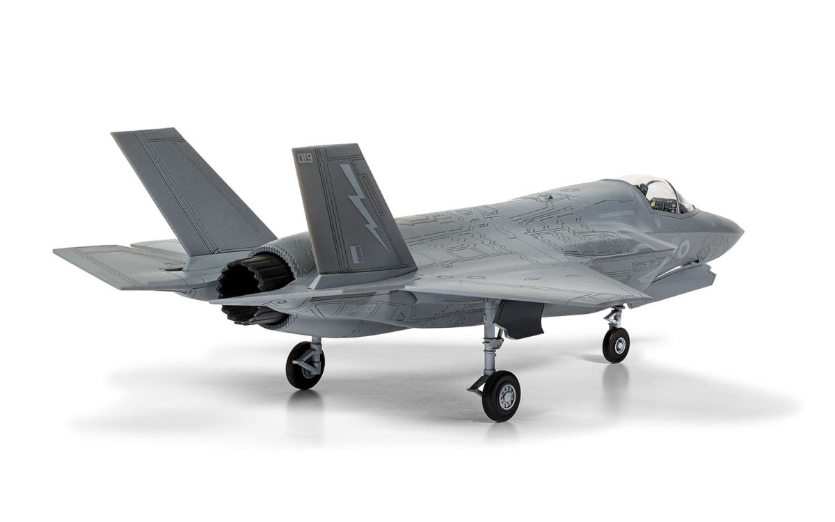 Zdjęcie Lockheed Martin F-35B Lightning II Starter Set 1:72 Airfix 55010