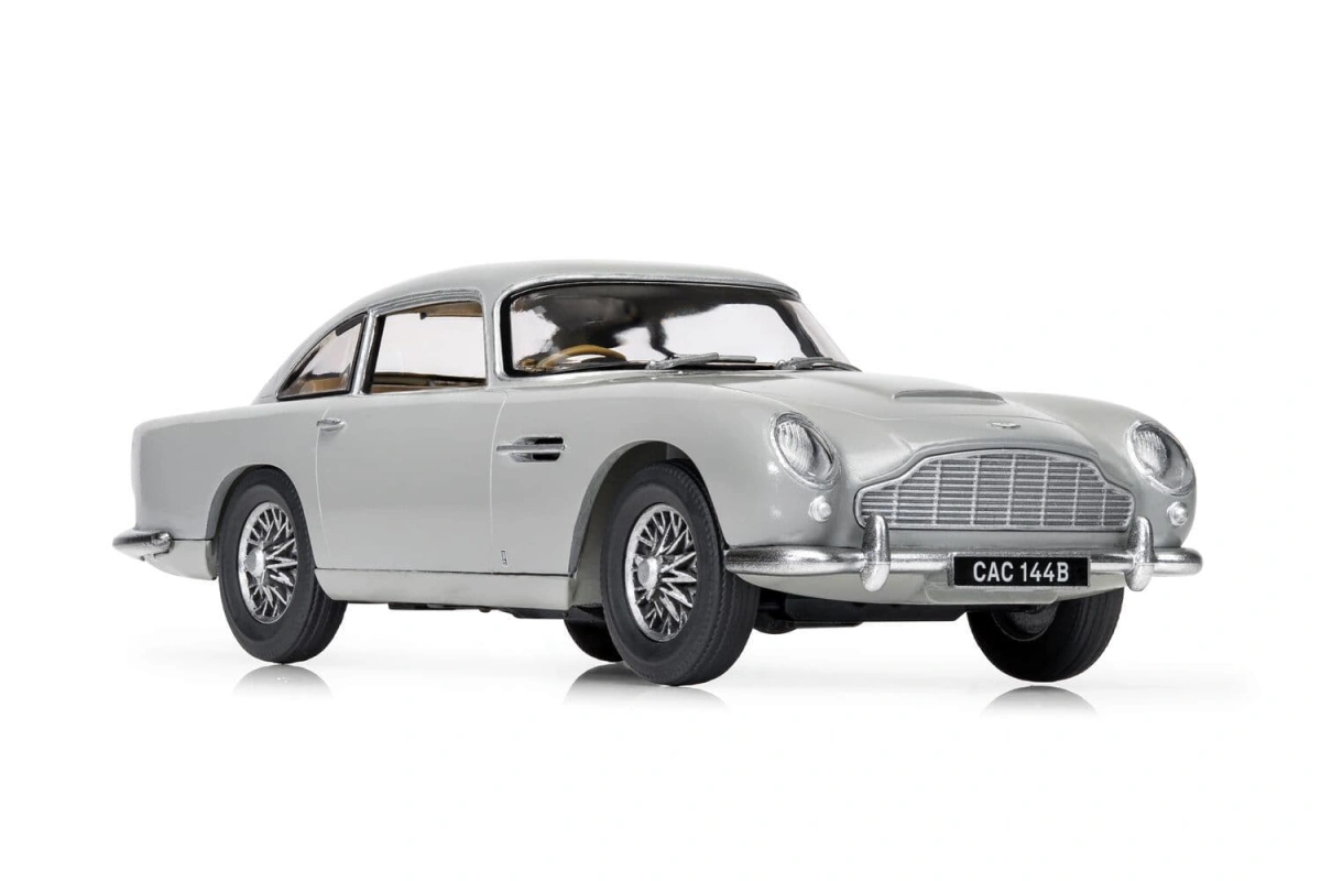 Zdjęcie Aston Martin DB5 Starter Set 1:43 Airfix 55011