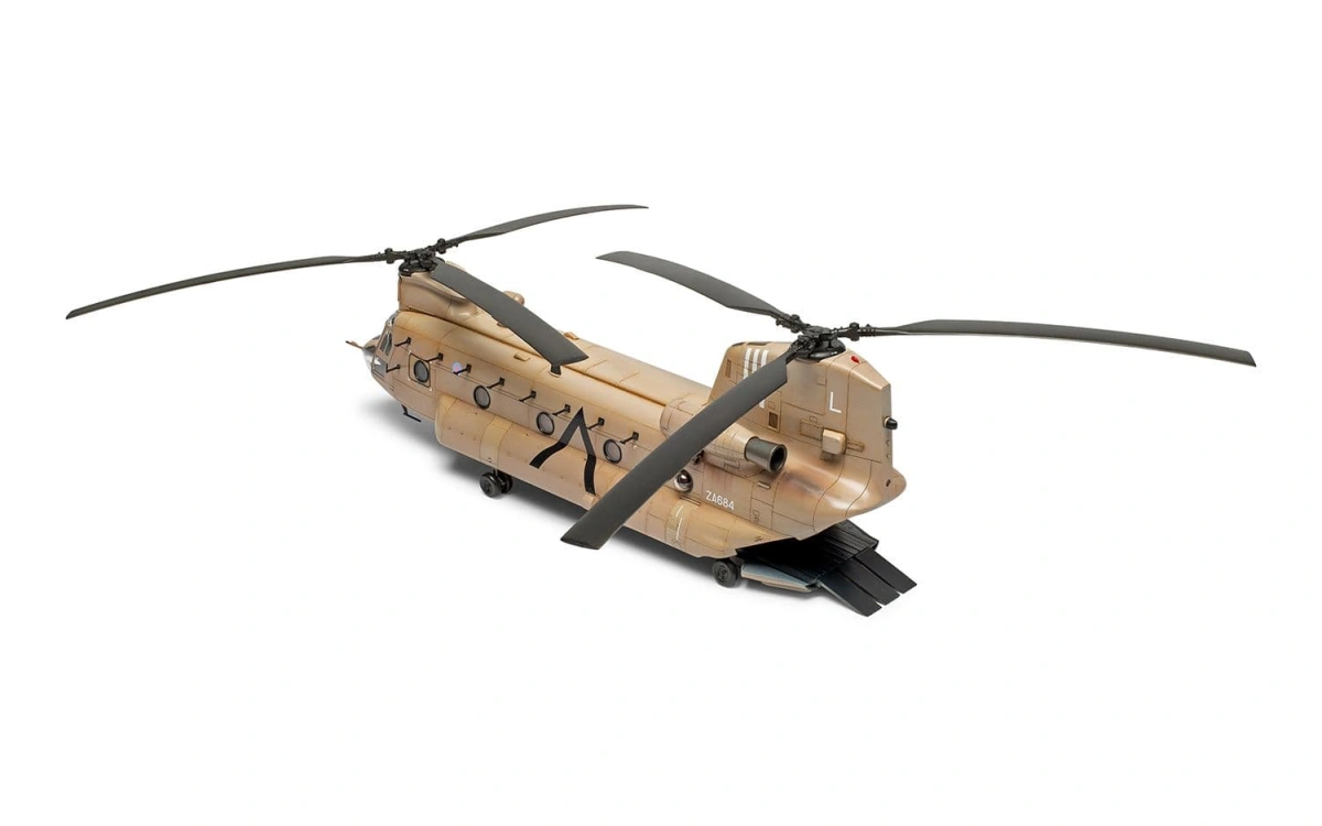 Zdjęcie Boeing Chinook HC.1 1:72 Airfix 06023