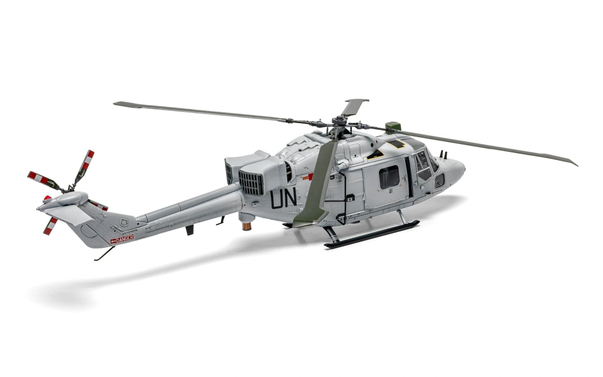Zdjęcie Westland Lynx AH-7 1:48 Airfix 09101A