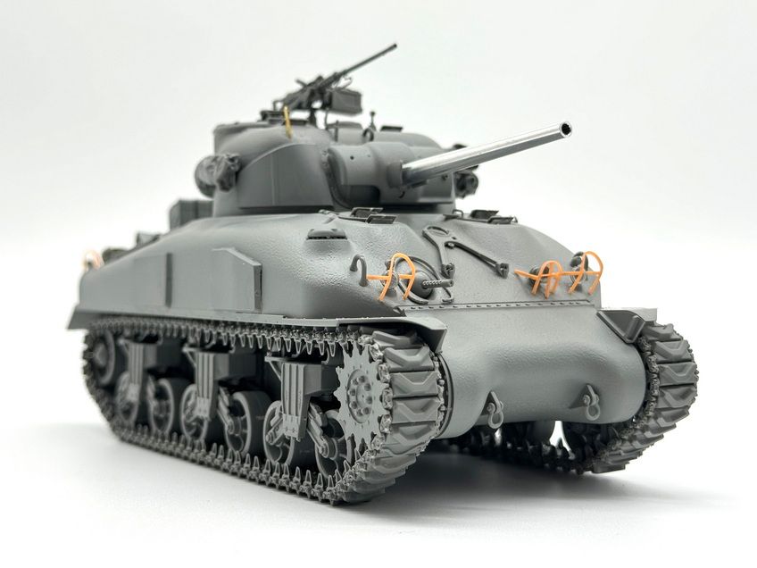 Zdjęcie Sherman M4A1 Late 1:35 Border Model BT056