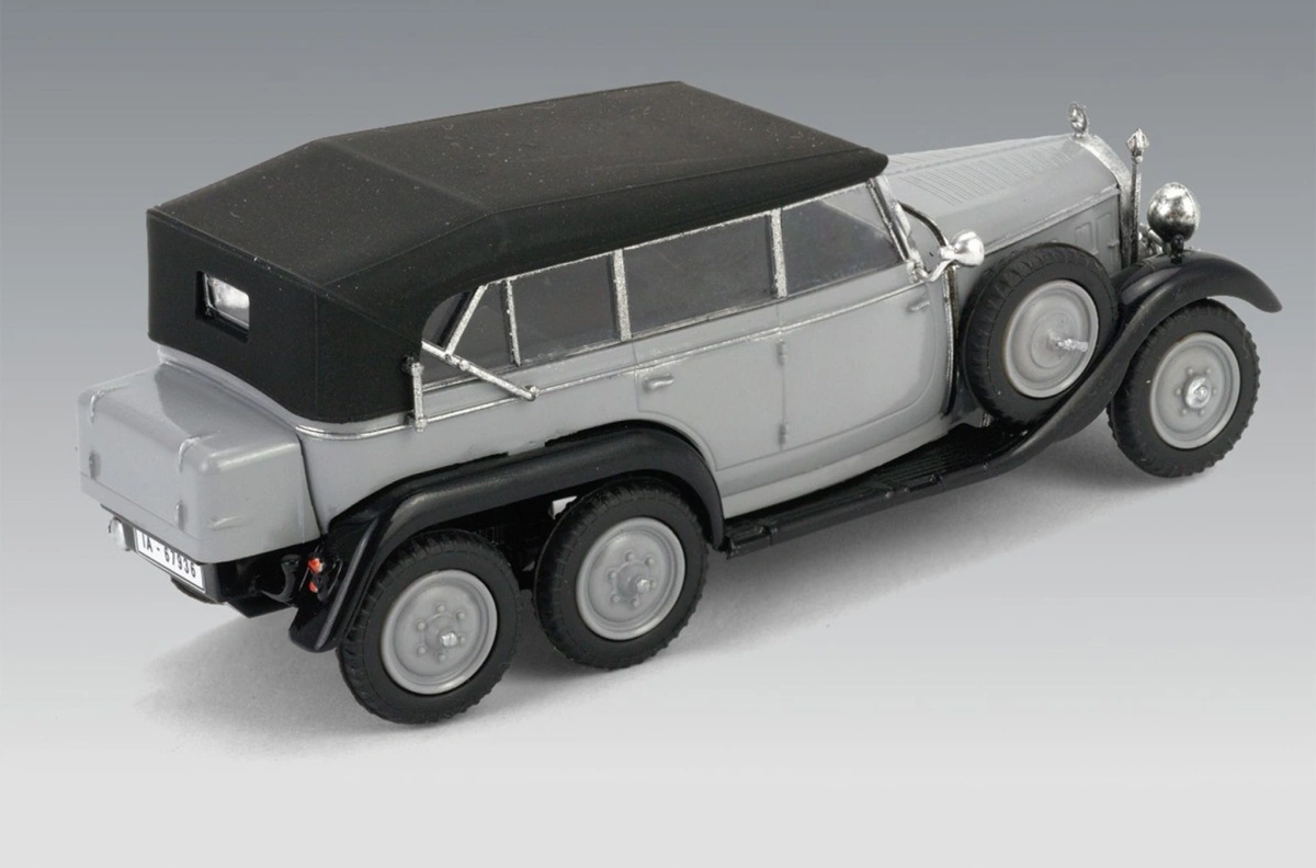 Zdjęcie G4 (produkcja 1935) Soft Top 1:72 ICM 72472