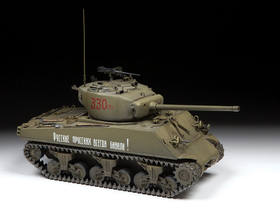 Zdjęcie M4A2 (76)W Sherman 1:35 Zvezda 3645