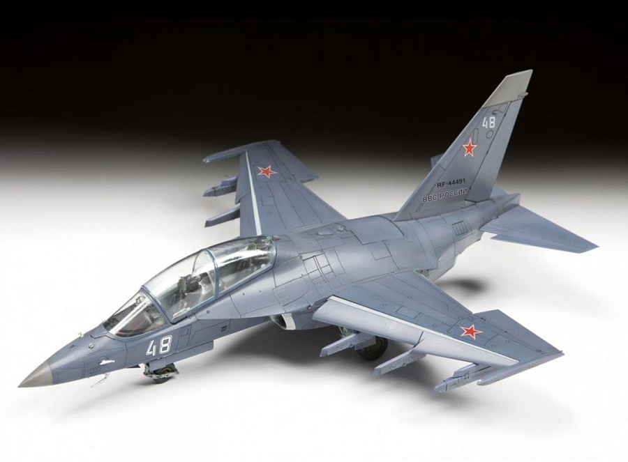 Zdjęcie Yak-130 1:48 Zvezda 4821