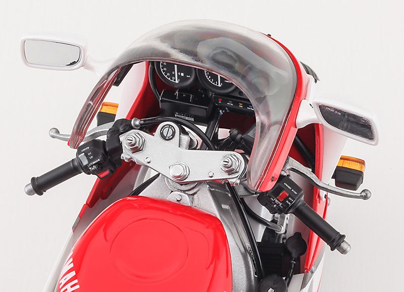 Zdjęcie Yamaha TZR250 (3MA) Late Version (1990) 1:12 Hasegawa 21776