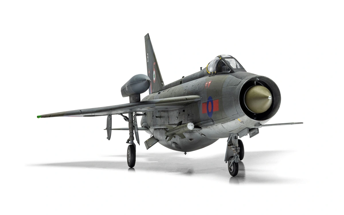 Zdjęcie English Electric Lightning F.6 1:48 Airfix 09178A