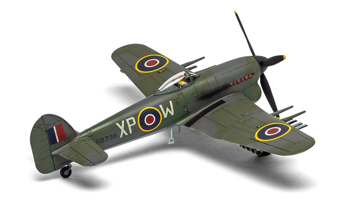 Zdjęcie Hawker Typhoon Mk.IB 1:72 Airfix 02041B