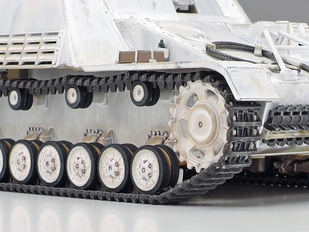 Zdjęcie dodatkowe produktu German Self-Propelled Heavy Anti-Tank Gun Nashorn 1:48 Tamiya 32600