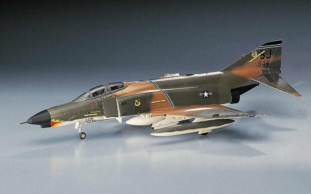 Zdjęcie dodatkowe produktu F-4E Phantom II 1:72 Hasegawa C2