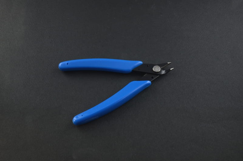 Zdjęcie dodatkowe produktu Cążki modelarskie Italeri Professional Flush Cutter 50828