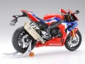 Zdjęcie dodatkowe produktu Honda CBR1000RR-R Fireblade SP 1:12 Tamiya 14138