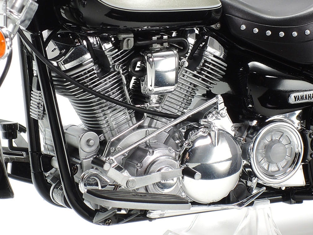 Zdjęcie dodatkowe produktu Yamaha XV1600 Road Star Custom 1:12 Tamiya 14135