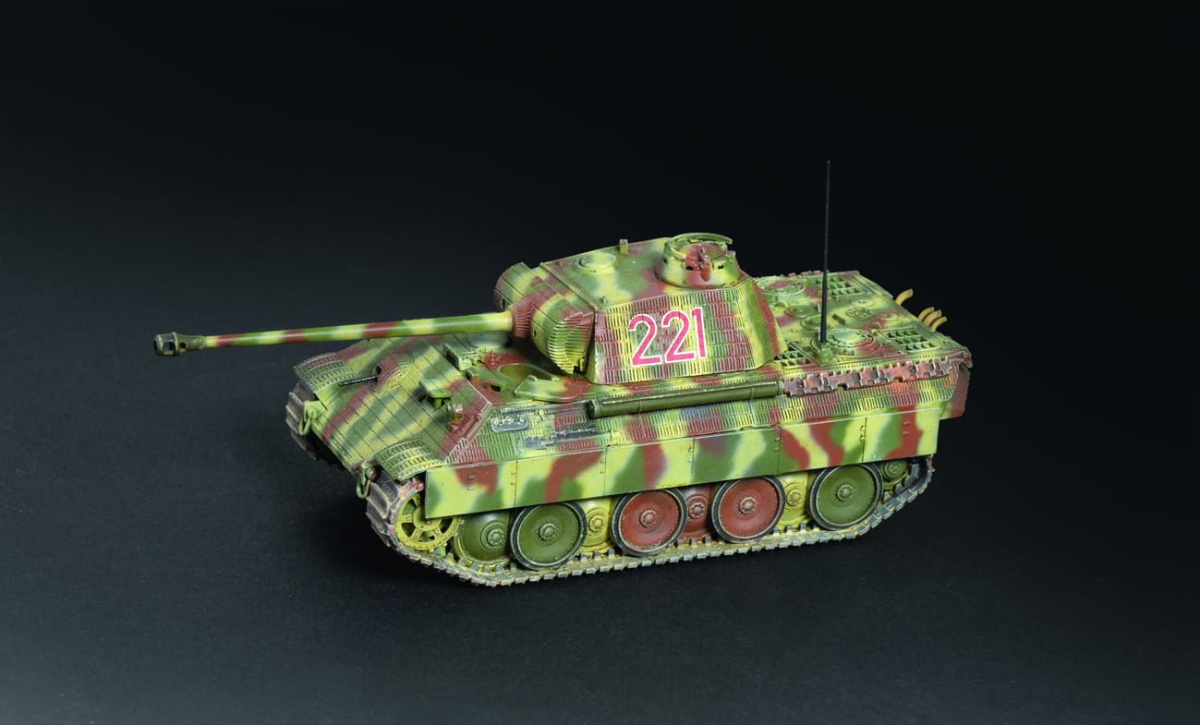 Zdjęcie dodatkowe produktu Sd.Kfz. 171 Panther Ausf. A 1:56 Italeri 15752