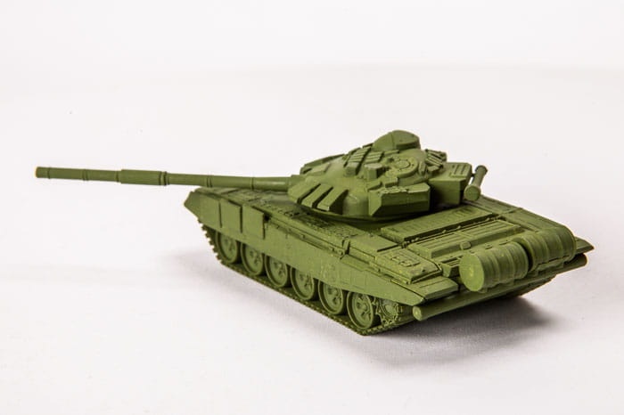 Zdjęcie dodatkowe produktu T-72B Soviet Main Battle Tank 1:100 Zvezda 7400