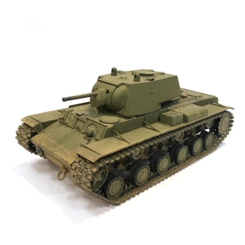 KW-1 (KV-1) Soviet tank with L-11 gun 1:35 Zvezda 3624