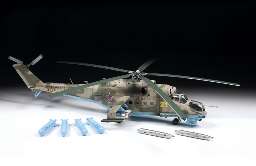 Zdjęcie dodatkowe produktu MI-24P Soviet Helicopter 1:48 Zvezda 4812