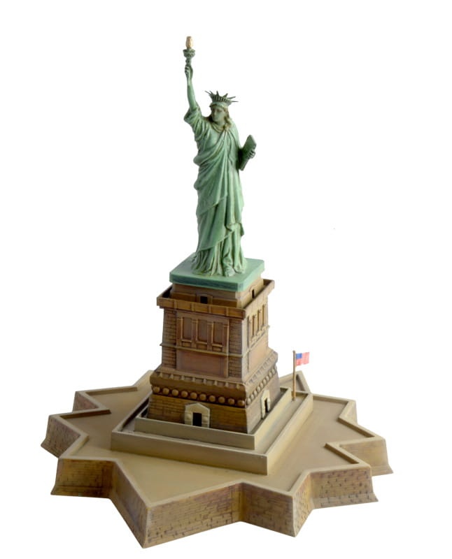 Zdjęcie dodatkowe produktu Statua wolności (Statue of Liberty) Italeri 68002