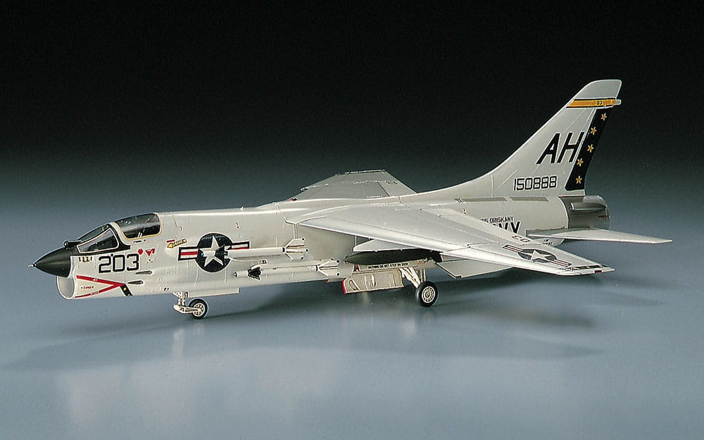 Zdjęcie dodatkowe produktu F-8E Crusader 1:72 Hasegawa C9